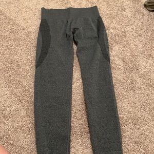 Lightly worn NVGTN